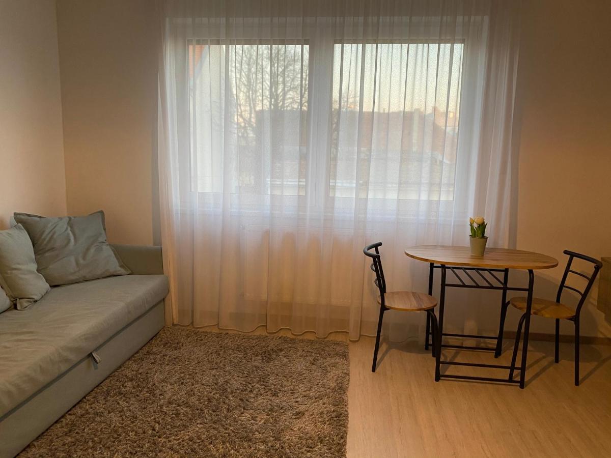 Hatvan Central Apartment Дебрецен Екстер'єр фото