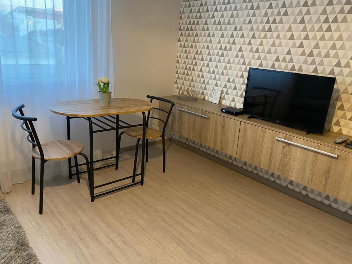 Hatvan Central Apartment Дебрецен Екстер'єр фото