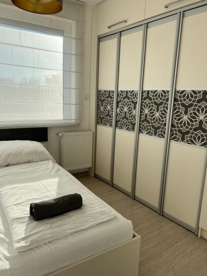 Hatvan Central Apartment Дебрецен Екстер'єр фото