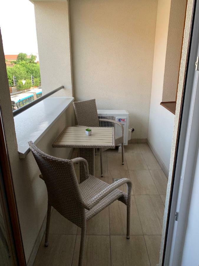 Hatvan Central Apartment Дебрецен Екстер'єр фото
